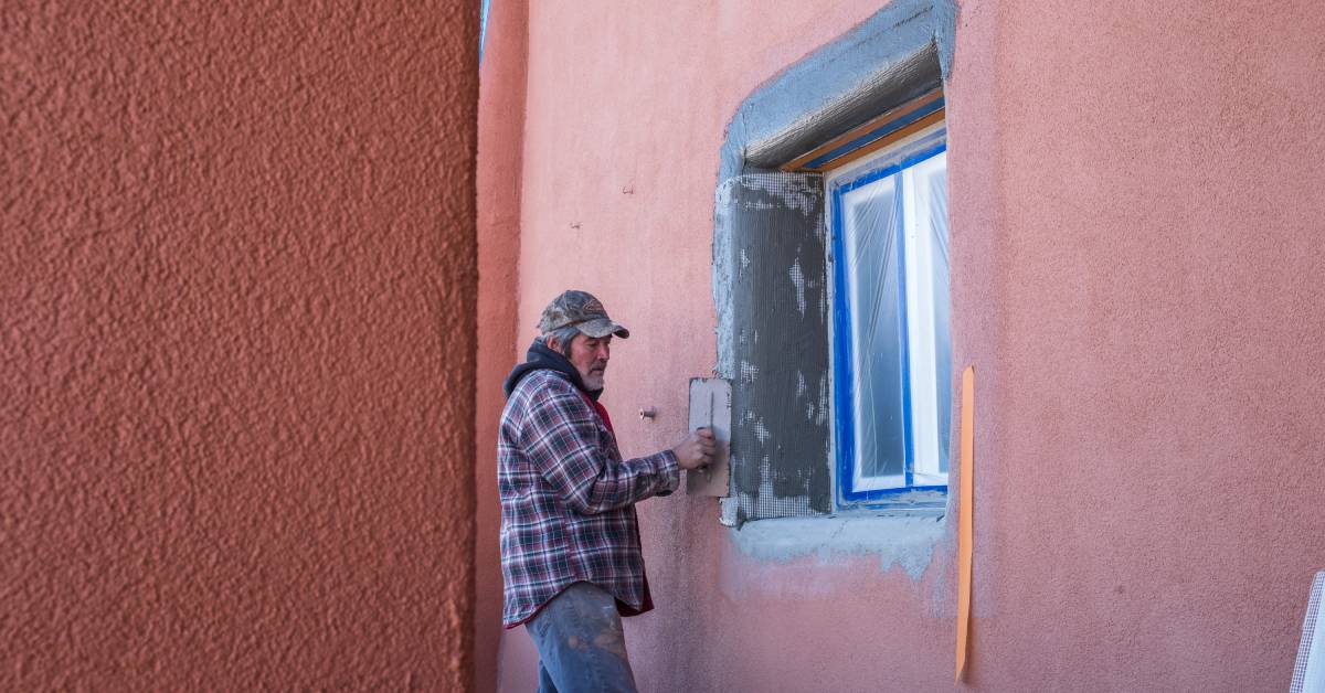 How To Properly Apply Elastomeric Paint on Stucco